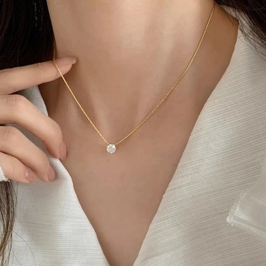 Moissanite kivilõõts Cléa kaelakee