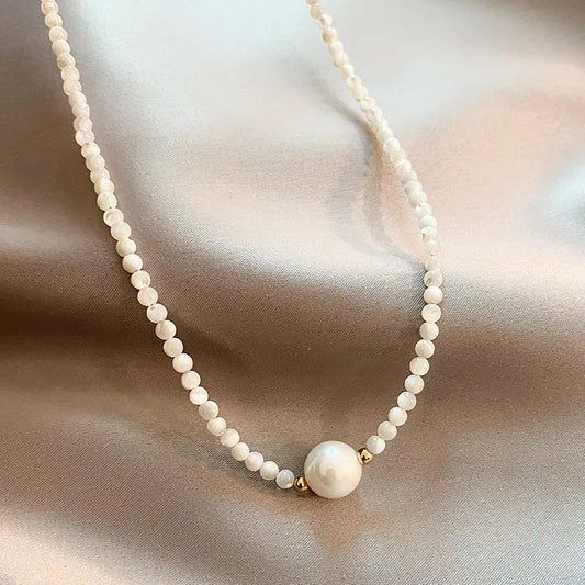 Elegantne pärlkõrs