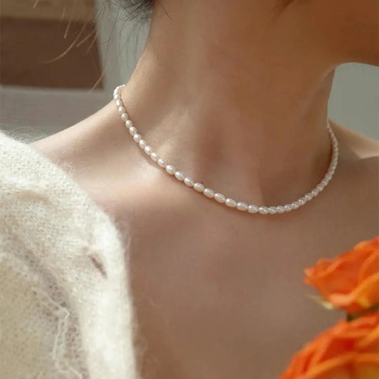 Elegantne helmekett